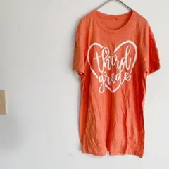 オレンジ色 半袖Tシャツ レディース　メンズ　ロゴTシャツ