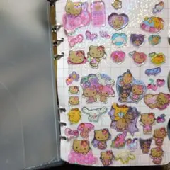 シール帳A5完成品日焼けキティ、サンリオキャラ、オーロラシール多め