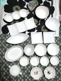 白 食器 19点■まとめ売り 未使用〜中古品 ■陶器 蚤の市 ヴィンテージ 白 食器 19点□まとめ売り 未使用〜中古品 □陶器 蚤の市 ヴィンテージ