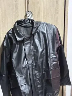 ブラック 合成皮革ジャケット