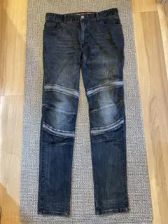 E*X様 HYOD ダークブルー ストレートレッグデニムパンツ HYOD ダークブルー ストレートレッグデニムパンツ - メルカリ
