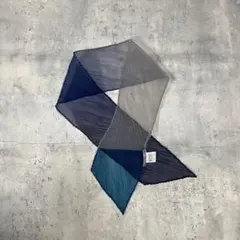 イッセイミヤケ issey miyake プリーツストール グラデーションのサムネイル