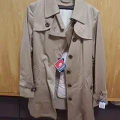 新品タグ付き　トレンチコートのサムネイル