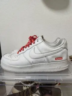 Supreme × Nike Air Force 1 Low 白26.5cmのサムネイル