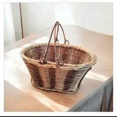 天然素材 かごバッグ 中型 茶色とベージュ