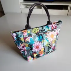 Item thumbnail for item 40983897-c21b-4c38-b782-ea0d50807606