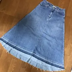 YANUK デニムロングスカート　Sサイズのサムネイル