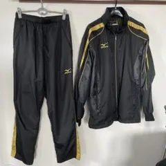 ウィンドブレイカー上下