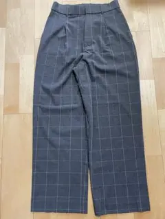 UNIQLO タックワイドパンツ　Mサイズ