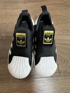 adidas スーパースター