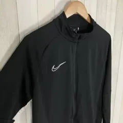 nike トレーニングウェア