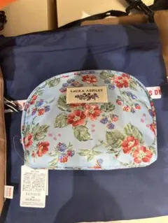 LAURA ASHLEY ローラアシュレイ フラワープリントポーチ ラッピング付