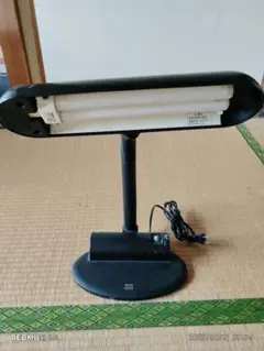 美品調光機能付きデスクライト ブラック