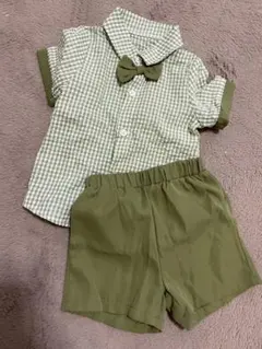 グリーン系 ボウタイ付きシャツとショートパンツセット