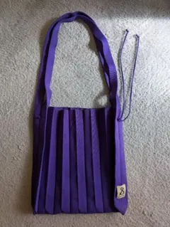 Item thumbnail for item 7cb099b0-825f-413f-9113-933da6858ad0