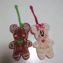 ディズニー　クリスマス　ミッキー　ミニー　ジンジャーブレッドマン　ストラップ