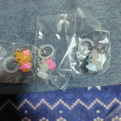 ハローキティ めじるしアクセサリアクセサリー 3個セット