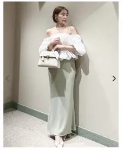 24時間限定割引 ‼️ SNIDEL オフショルタックバルーンブラウス - メルカリ