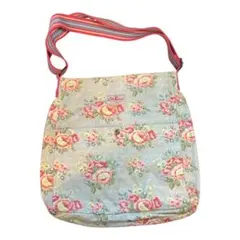 Cath Kidston 花柄メッセンジャーバック　大容量