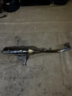 TRHC R19 隔壁マフラー　シグナス　1〜5型 引き取り限定 3.5マソ trhc r19 隔壁マフラー シグナスX 1-5型用