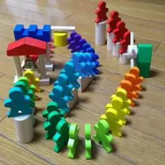 木製 ドミノ倒しゲームのサムネイル