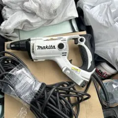 Makita マキタ ボード用スクリュードライバ 6817 本体 - メルカリ