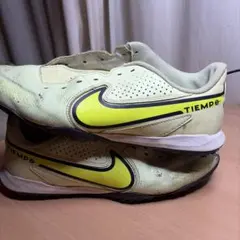 でし専用　Nike Tiempo サッカーシューズ ホワイト/イエロー