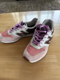 New Balance スニーカー ピンク/ブラウン