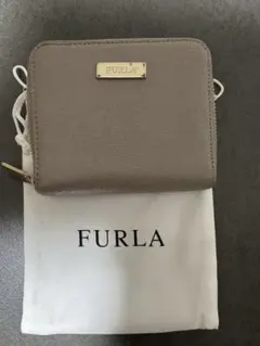 FURLA グレー 二つ折り財布
