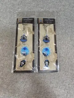 イデア・シュラウド　3連アクリルキーホルダー 2個セット