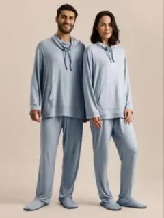 新品エミレーツ航空　男女兼用ラウンジウェア スリッパ、メンズ化粧ポーチ 新品エミレーツ航空 男女兼用ラウンジウェア スリッパ、メンズ