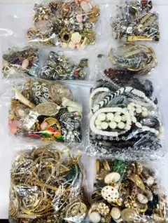 2025年最新】イミテーションアクセサリーまとめ売りの人気アイテム