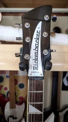 Item thumbnail for item 87053914-302e-49b6-afd9-d608cb2ecde6