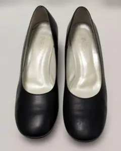 INED イネド ブラック パンプス チャンキーヒール 23.5cmのサムネイル