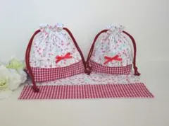 いちご柄のランチセット　A　フリル　お弁当袋　コップ袋　ランチョンマット