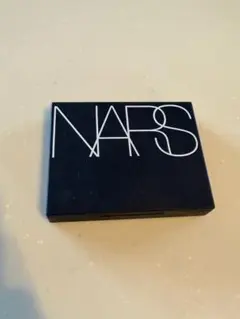 NARS ライトリフレクティング セッティングパウダー プレストのサムネイル
