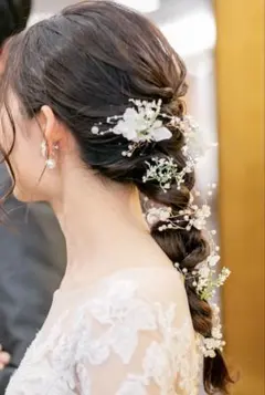 白い花とパールのヘッドドレス