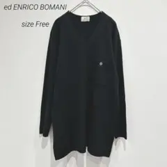 リブ長袖ニット チュニック 丈長め 黒 Vネック 無地 シンプル 胸ポケット