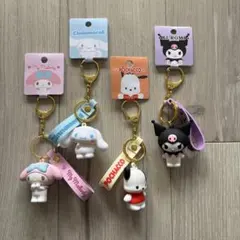 新品　サンリオ キャラクター キーホルダー4点セット　シナモロール　クロミなど