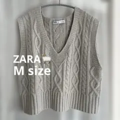ZARA ニットベストのサムネイル
