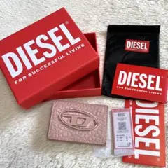 美品 DIESEL ディーゼル Dロゴ 型押し 折り財布 コンパクトウォレットのサムネイル