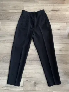ZARA ブラック テーパードパンツ　S ハイウェスト