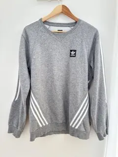 adidas アディダス　スウェット