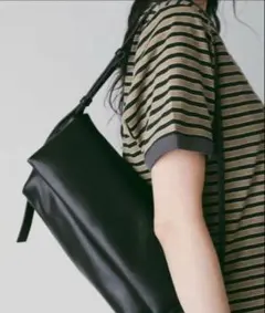 【anuke】Ecoleather Wrap Bagのサムネイル