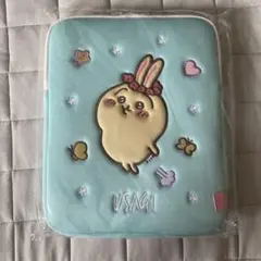 ちいかわ　うさぎ　タブレットケース