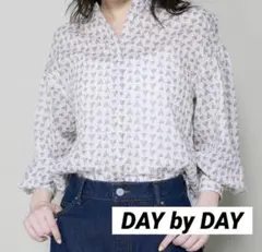 DAY BY DAY 三角柄 長袖シャツ⭐︎美品のサムネイル