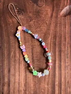 カラフルビーズの携帯ストラップ