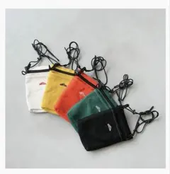 ダントン　ネックポーチ　スマホショルダー　ブラック！