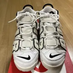 NIKE エアモアアップテンポ white/black