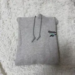 Reebok グレー フード付きパーカー